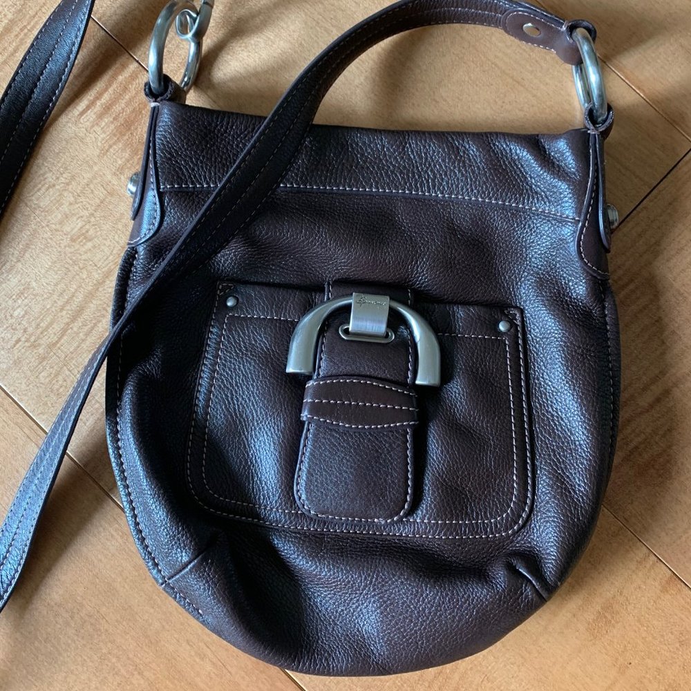 Crossbody brown leather bag